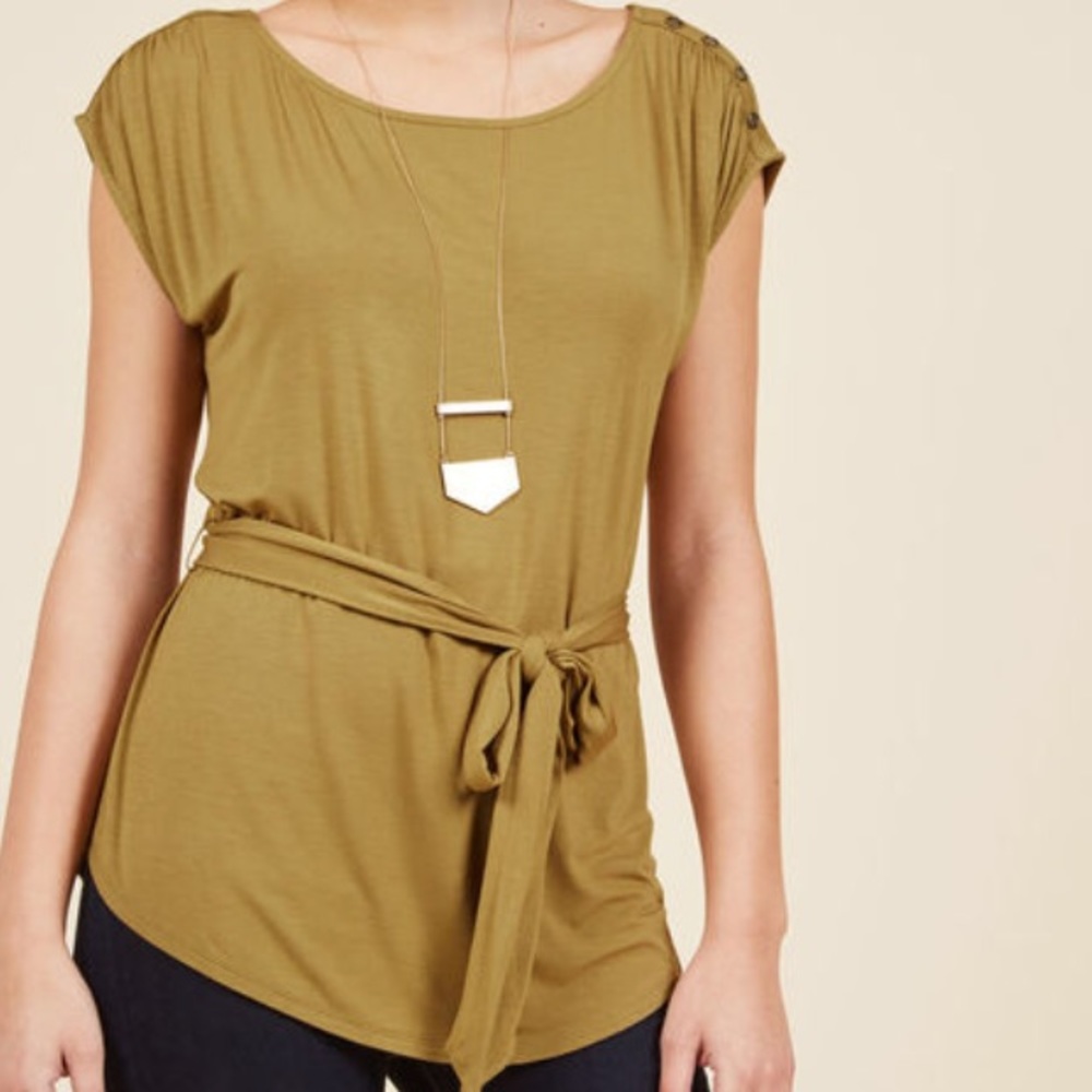 *FINAL SALE* Modcloth 🌸 Seen as Sophisticated Top